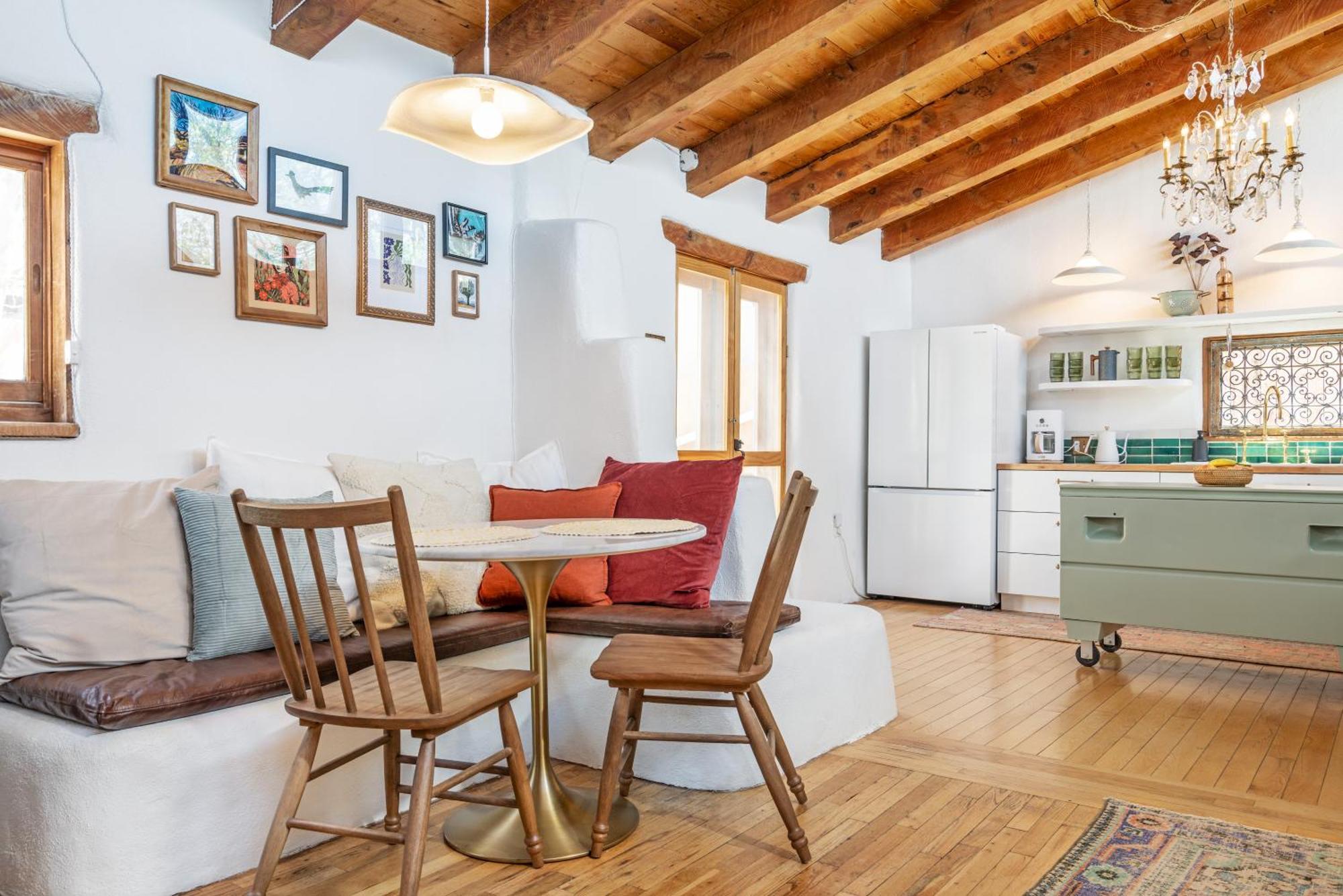 Heart Of Santa Fe - Adorable Hideaway - King And Queen - Walk To Everything - Fireplace - Ac Экстерьер фото